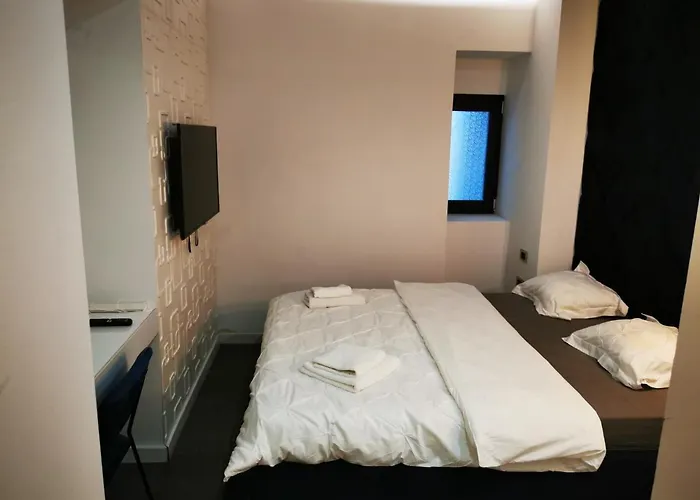 Apartment And Rooms Marinac